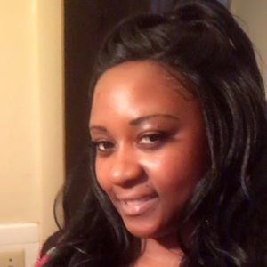 Meet your Posher, Lakeisha